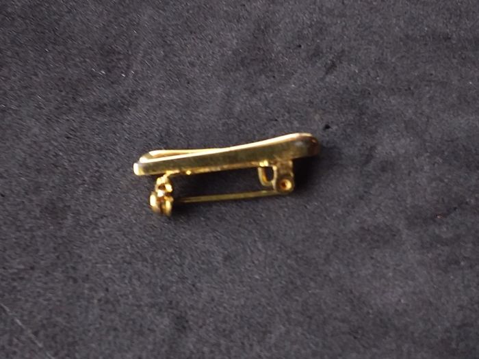Vintage Gold Tone Brooch with Clear Stone Accents