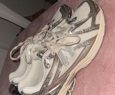 new balance 1960R runners