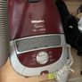 miele hoover Image 3