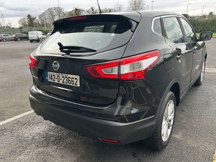 2014 (142) Nissan Qashqai Acenta 1.2 Petrol  NCT