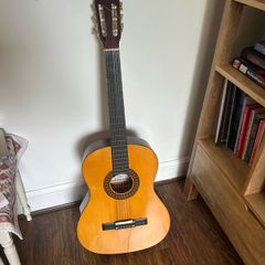 Herald Guitar