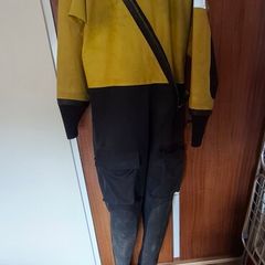 dry suit & accessories