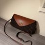 Crochet crossbody bag in chocolate colour Image 8