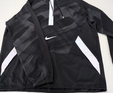 Nike loose fit