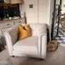 sofa Image 4