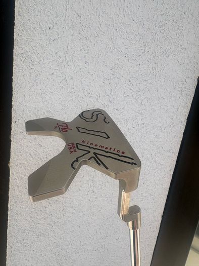 Sik M Flow mallet putter