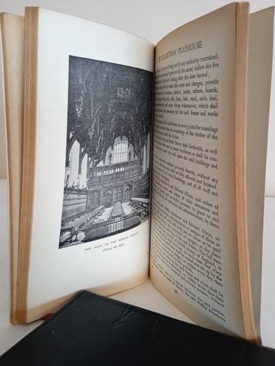 Introducing Shakespeare by G. B. Harrison (HQ68)