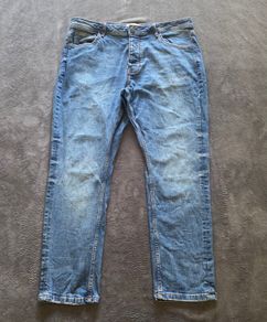 The Stronghold Selvedge Tapered Jeans Size 36, Leg 30