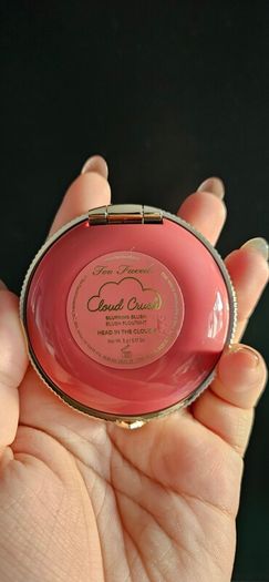 Too Faced Cloud Crush Blush in Head In The Clouds in 5g