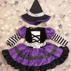 witch's outfit