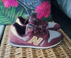 New Balance 373