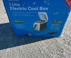 Halfords 7 Litre Electric Cool Box
