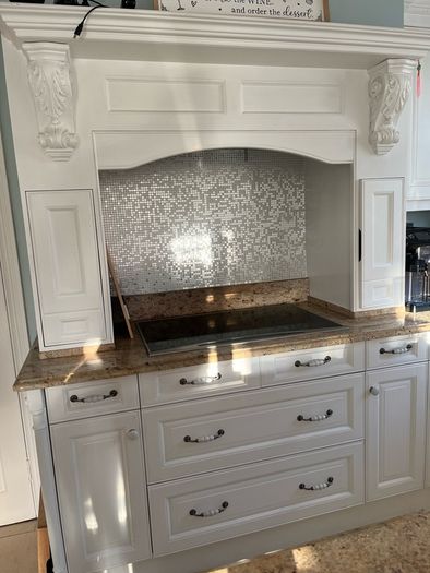 Solid wood in frame kitchen