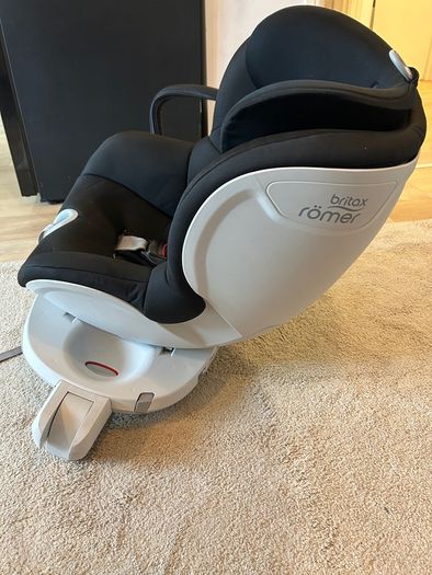 Britax Romer Dualfix 0-18kg