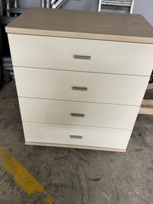 Chest of 5 drawers