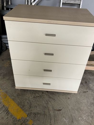 Chest of 5 drawers