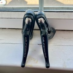 Shimano Ultegra ST-R8020 shifters (R8000)