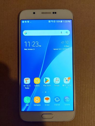 Samsung Galaxy A8, Model SCV32, 32GB HDD, 2GB Ram, excellent condition and working great