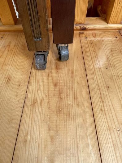 Pair of Antique Staples & Co. Mahogany Single Beds (Head & Footboards)