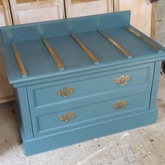 2 drawer chest