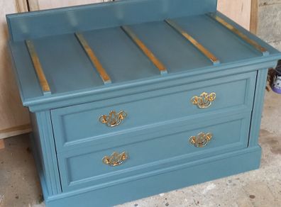 2 drawer chest