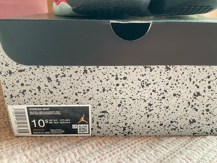 Nike hightops Genuine Nike Men's Jordan Jumpman MVP 678 Shoes - Neutral Grey / Black / Dark Concord / University Red
