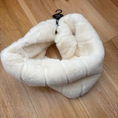 Brand New Ivory Faux Fur Snood