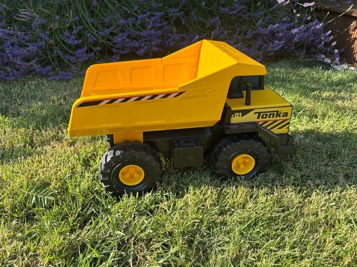 Tonka Dump Truck