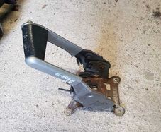 Renault Megane mk2 02-09 Handbreak Mechanism @ OCG