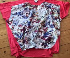 Mama & Papas Maternity Top Size 12