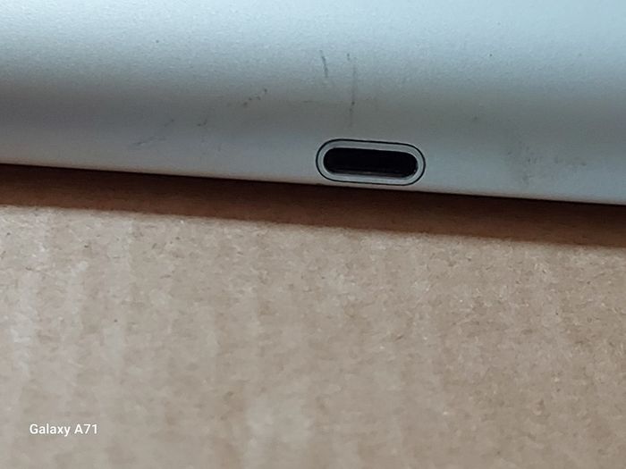 Apple IPAD 4th Generation, 16GB HDD,in excellent condition, great for YOUTUBE etc