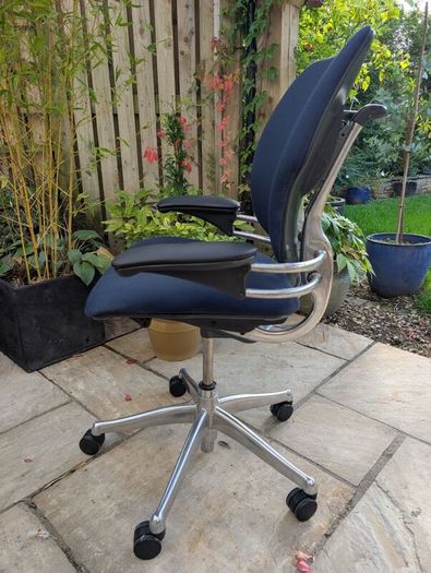 ergonomic office chair