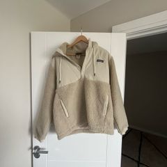 Patagonia men's hooded fleece jacket beige size M