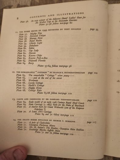 The Horseman's Year Book. Edited By Lt.col.w.e.lyon. 1950 First Edition Hardback In Good Condition. Plus Hunting,showing, And Chasing. By Sam Marsh. See Photos For Same.