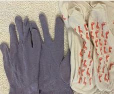 Cotton Moisture Gloves & Socks