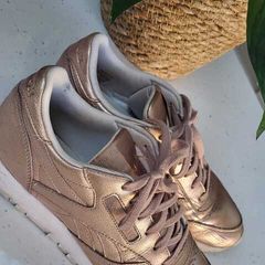 REEBOK Classics Rose Gold Edition Sz 7UK