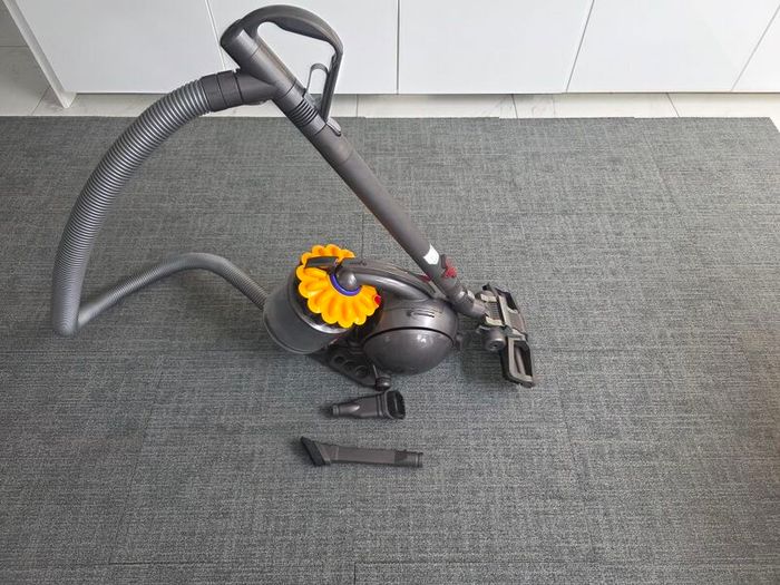 Dyson bagless hoover