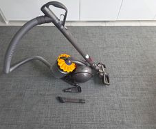 Dyson bagless hoover