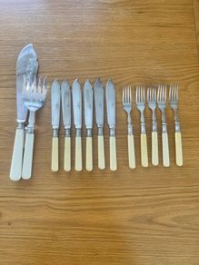 Vintage Fish Set
