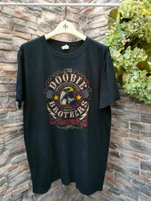 The Doobie Brothers 2018 Tour T-shirt  Size Large  Great condition  Front and Back Print's