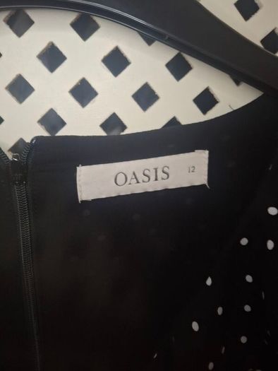 Ladies Oasis dress