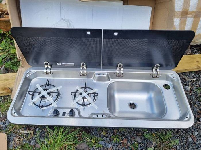 Double burner hob and sink for campervan
