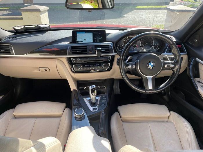 BMW 330e M Sport iPerformance hybrid