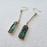 Art Deco Style Emerald Stone Dangle Gold Earrings Image 3