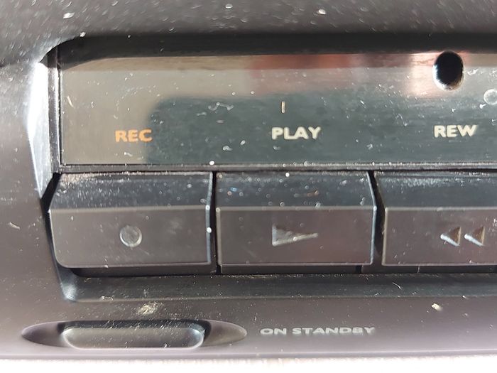 Amstrad Digital Mini HiFi Music System, Model. Micro 1000, Radio, Tape, CD and AUX, all in working order and in very good condition