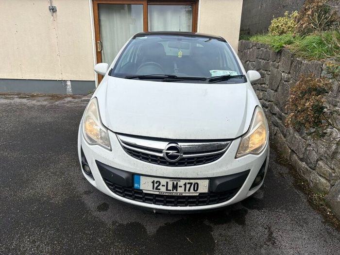 2012 Opel Corsa - please read the description!