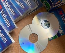 New blank DVDs with cases x 9