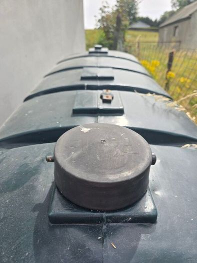 Oil  Tank