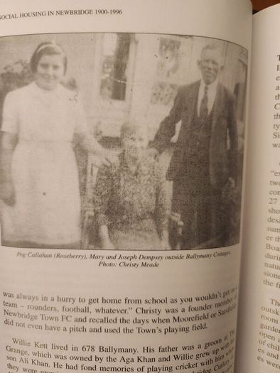 Newbridge.  A Town, A People. Social Housing In Newbridge  1900-1996. By John Durney. Signed First Edition Paperback In Good Condition.