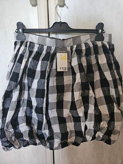 Skirt Bnwt